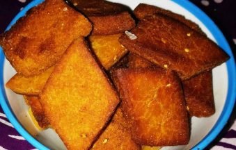 Yummy and Krispy Khajure